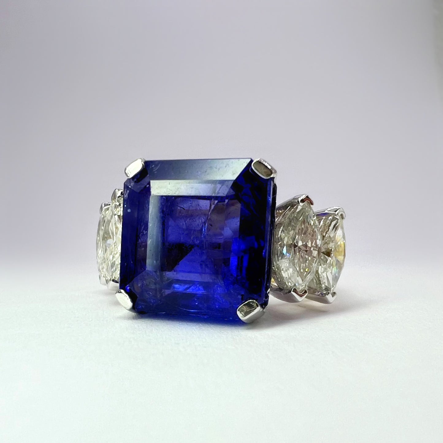 11.00 Ct Tanzanite and Diamond Dress Ring