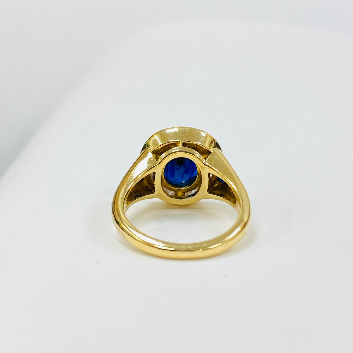 1970s Sapphire and Diamond Ring
