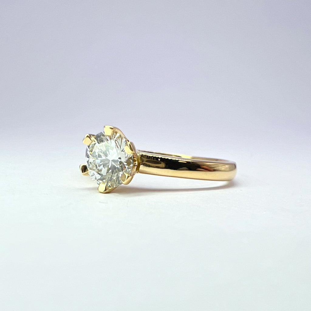Solitaire Diamond Ring | 0.68ct Round Brilliant Cut in 18ct Yellow Gold