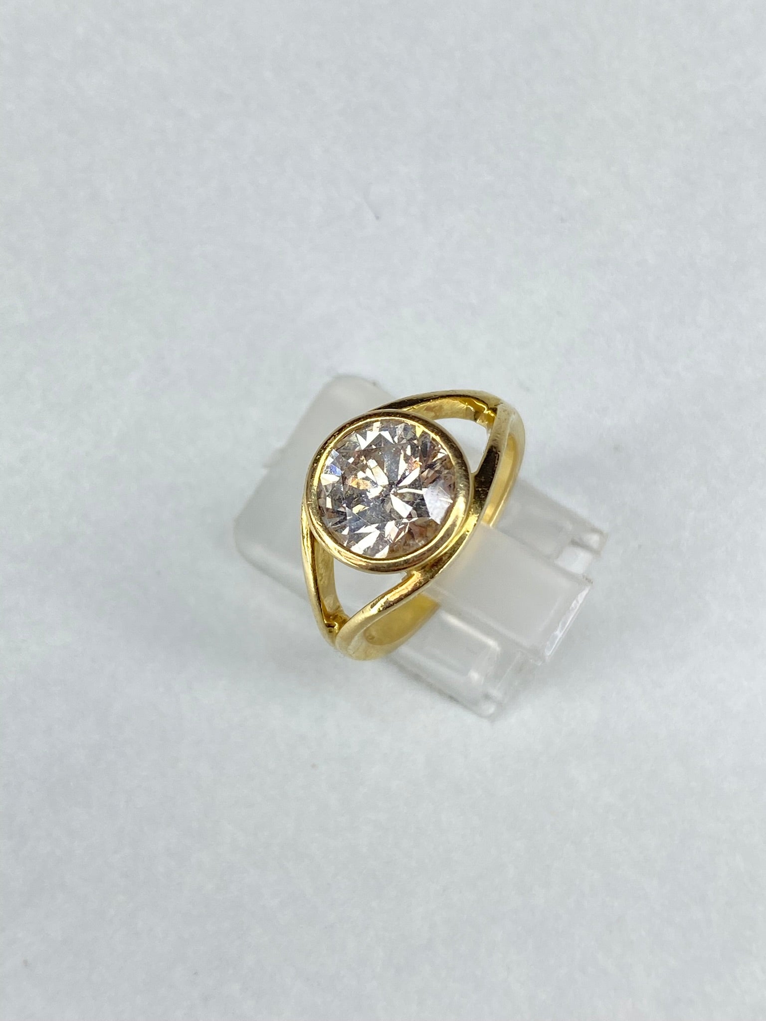 2.53ct Diamond Eye Engagement Ring – 18K Yellow Gold Hallmarked