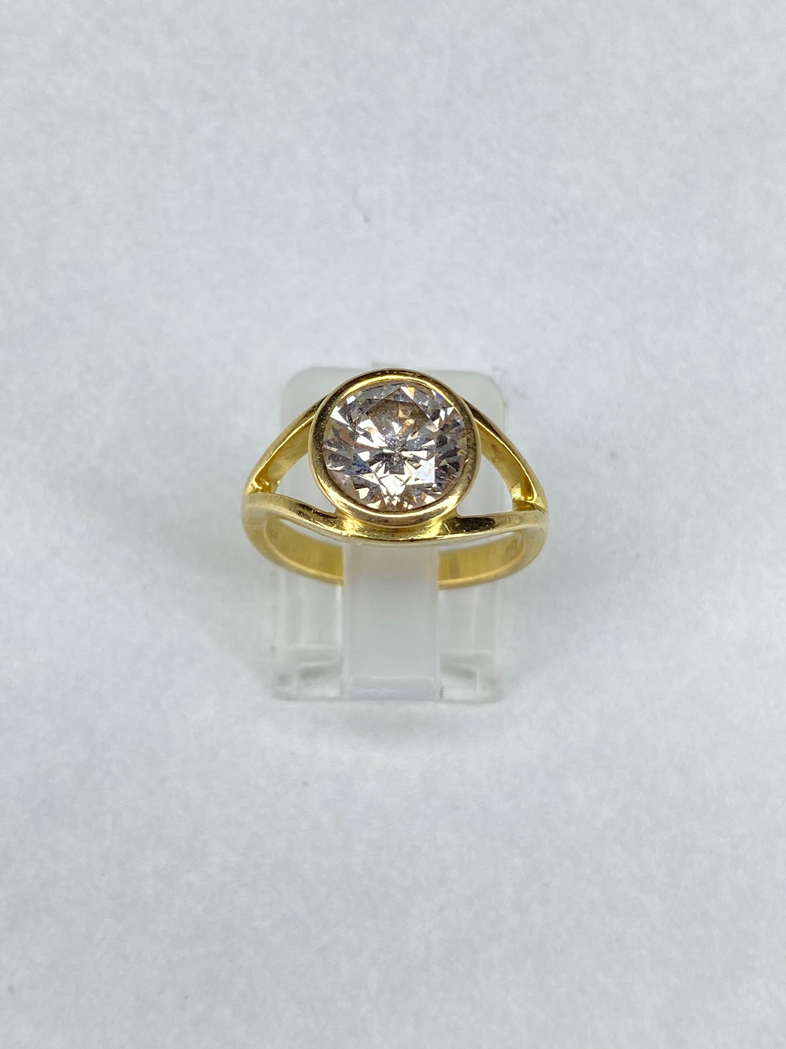 2.53ct Diamond Eye Engagement Ring – 18K Yellow Gold Hallmarked