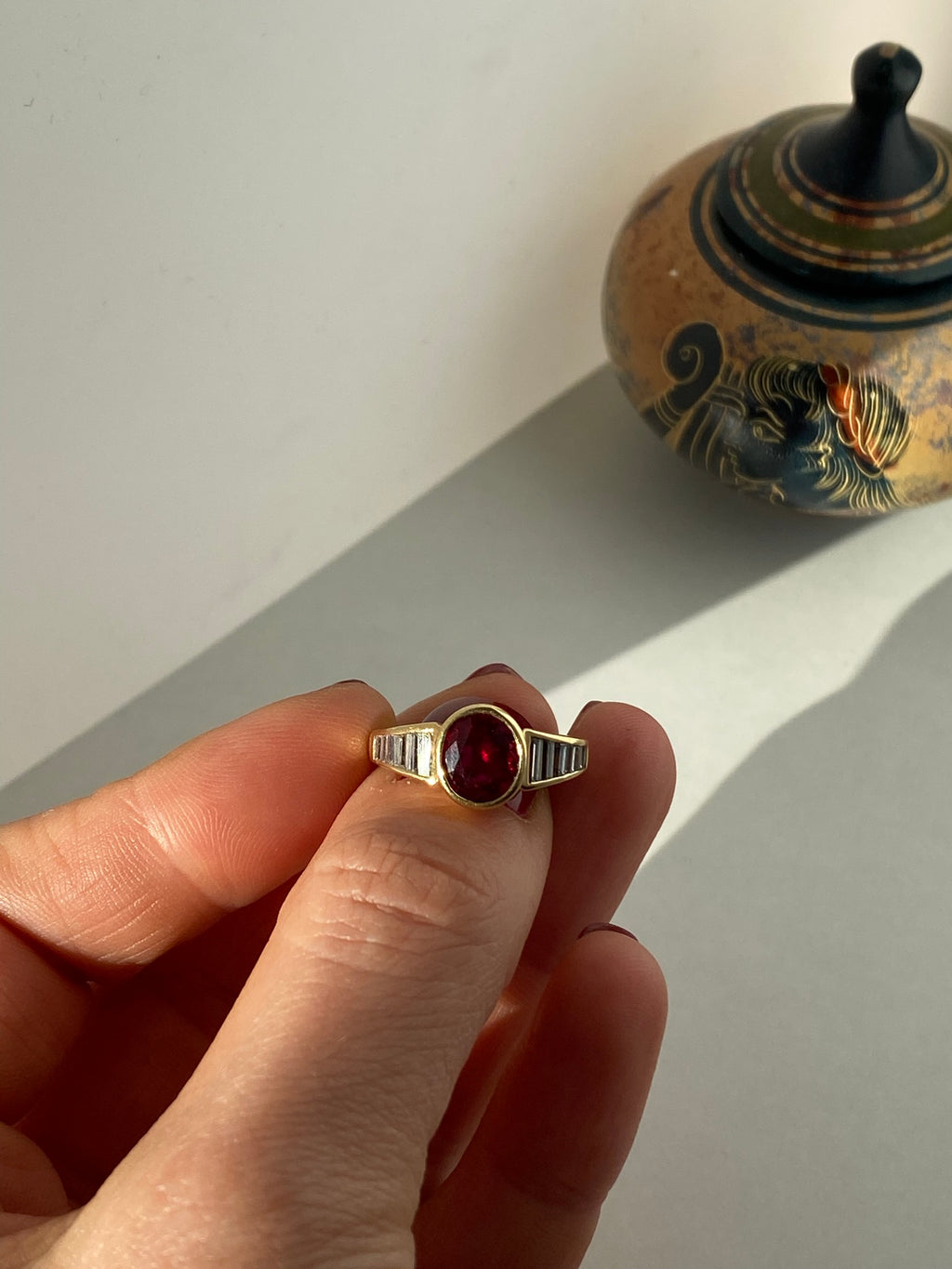 Vintage 1970s Ruby & Diamond 18ct Gold Ring