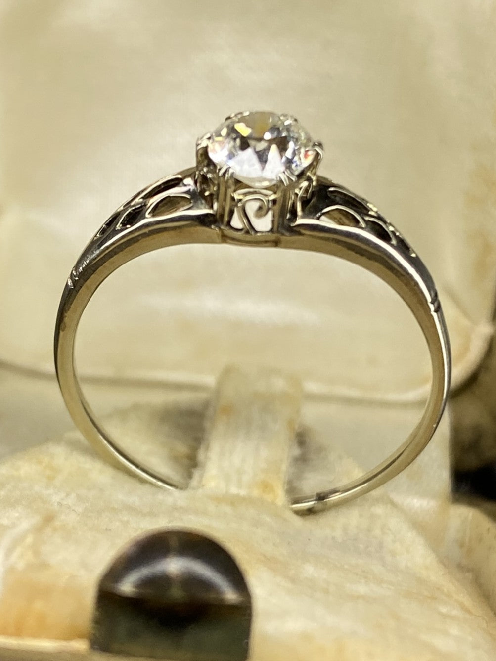 0.70ct Old Mine Cut Diamond Engagement Ring 18k White Gold Filigree Vintage Style