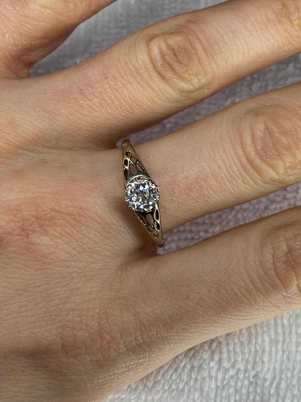 0.70ct Old Mine Cut Diamond Engagement Ring 18k White Gold Filigree Vintage Style