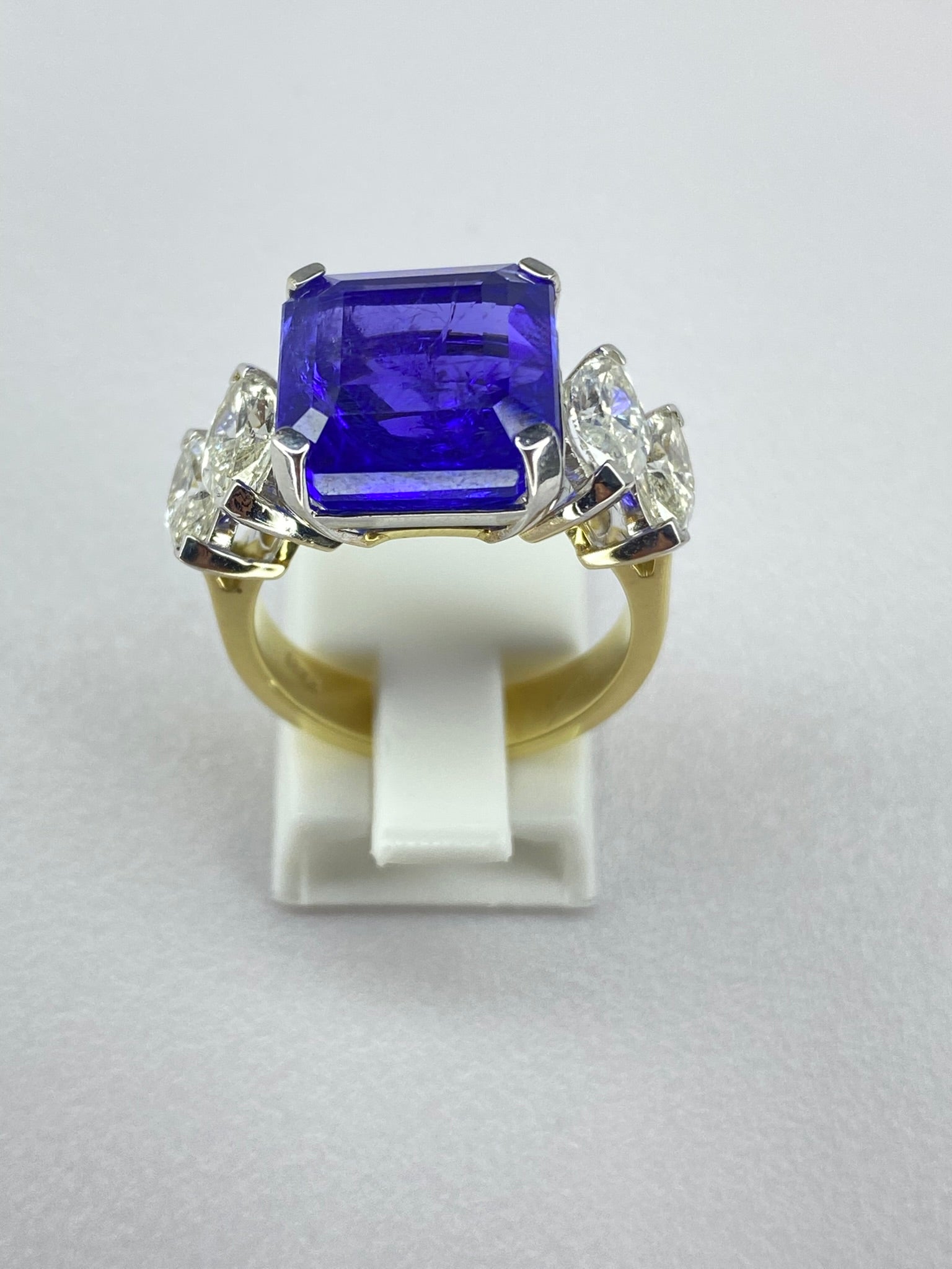Tanzanite & Diamond Five-Stone Dress Ring | 11ct Tanzanite & 1.82ct Diamonds in 18ct Gold