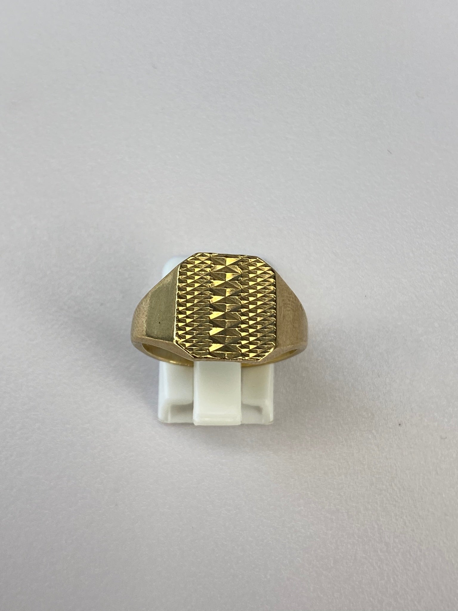 9K Yellow Gold Signet Ring – Classic Textured Face, Hallmarked