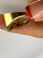 9K Yellow Gold Signet Ring – Classic Textured Face, Hallmarked