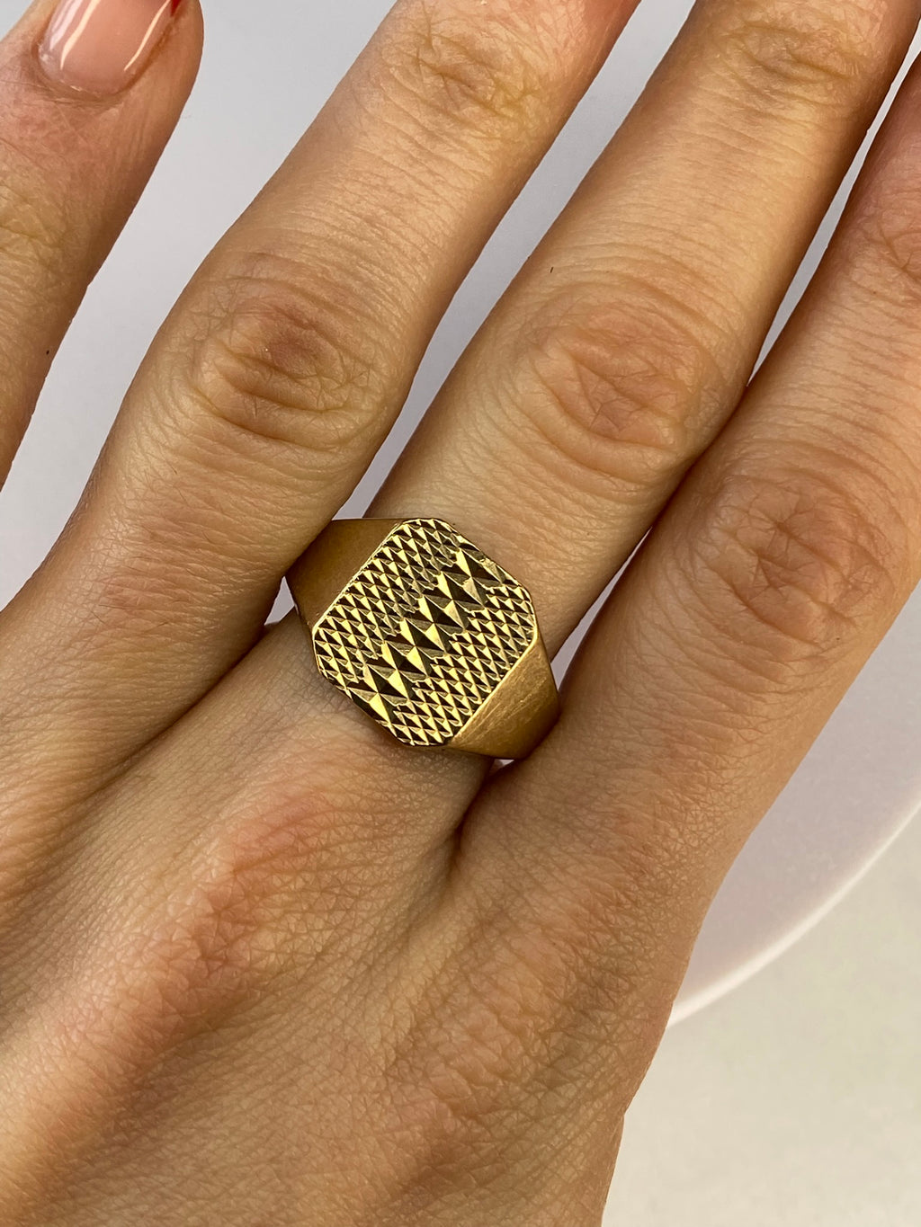 9K Yellow Gold Signet Ring – Classic Textured Face, Hallmarked
