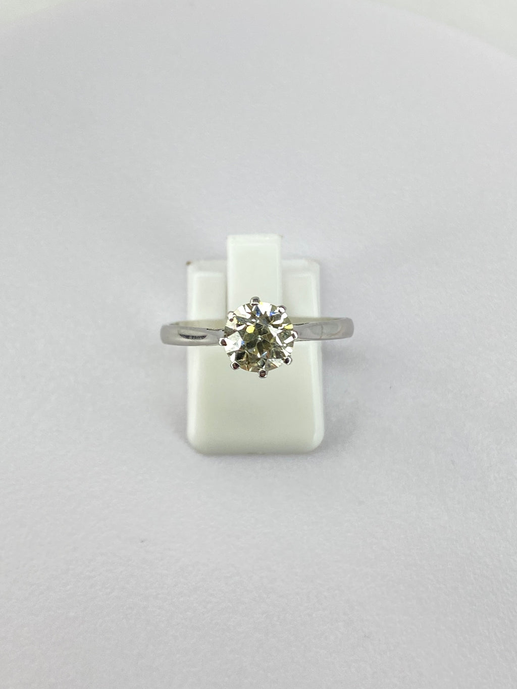 1.28ct Diamond Solitaire Engagement Ring in 18ct Gold – Certified L VS Diamond