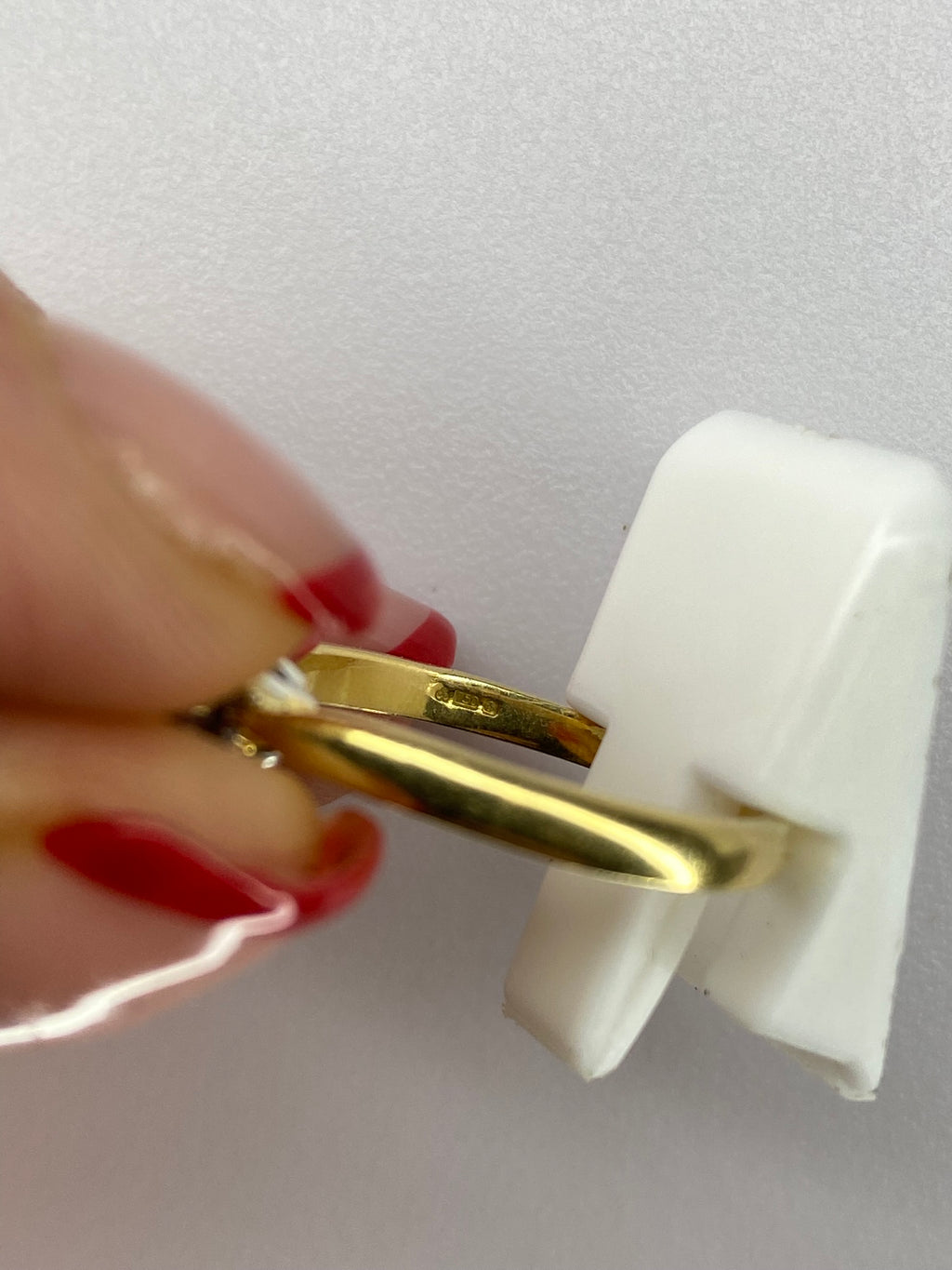 0.70ct Old Mine Cut Diamond Solitaire Ring – Antique Cut Diamond Engagement Ring in 18K Yellow Gold Size Q