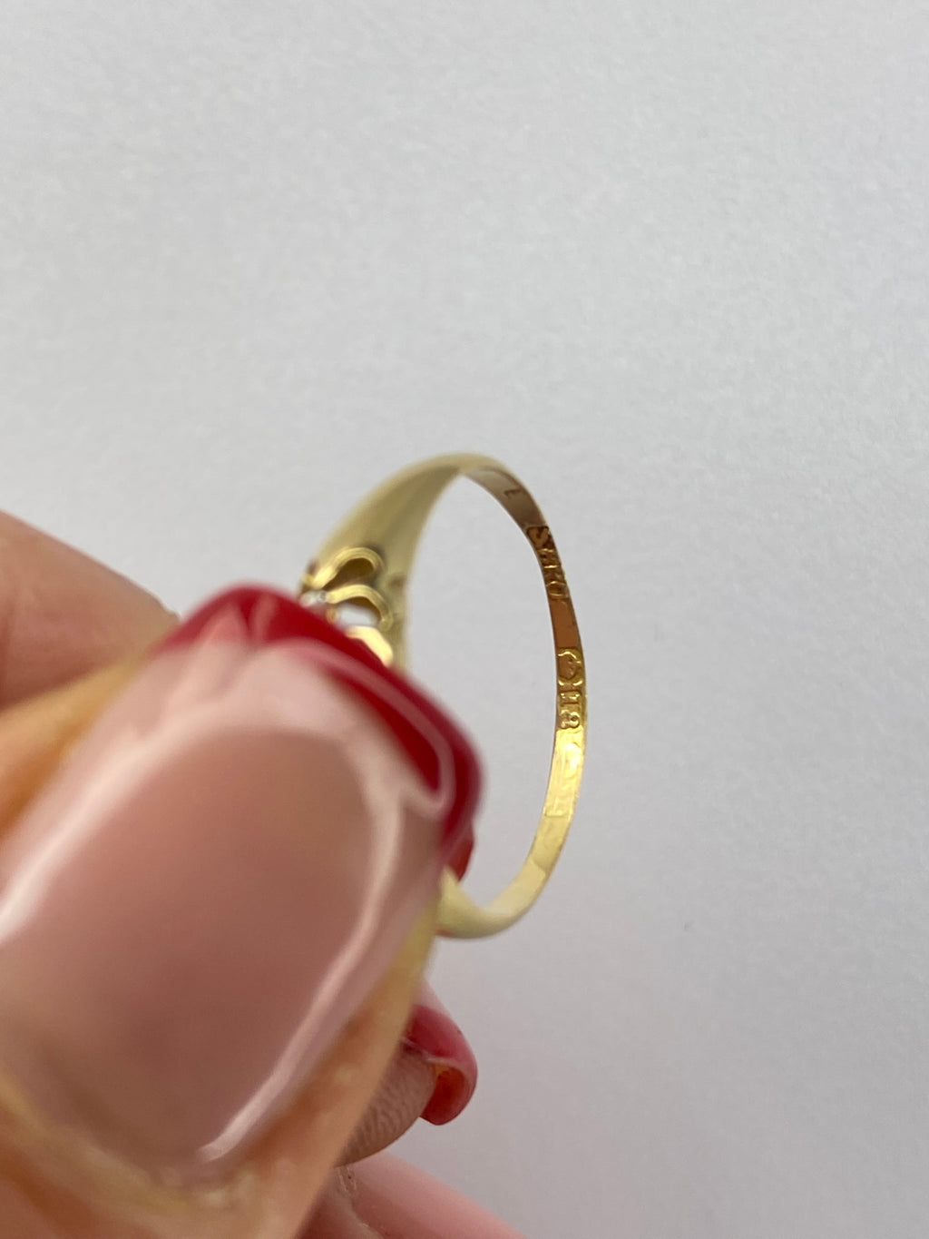 Victorian Five Stone Diamond Ring | 18K Yellow Gold Antique Band