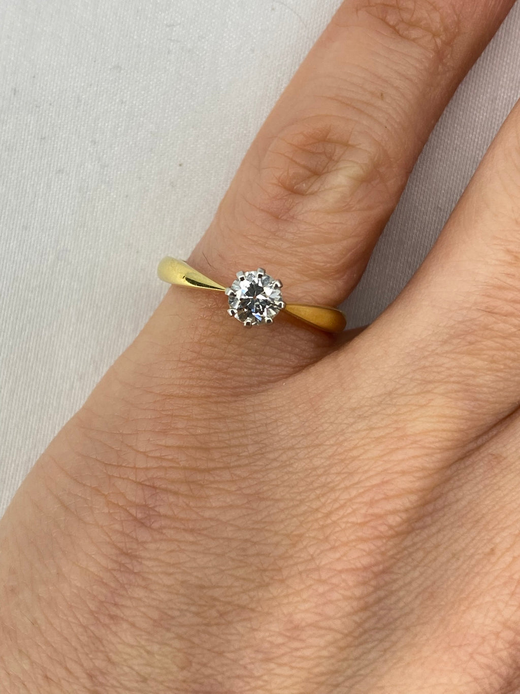 Vintage Solitaire Diamond Ring | 0.35ct Round Cut in 18ct Yellow Gold & Platinum