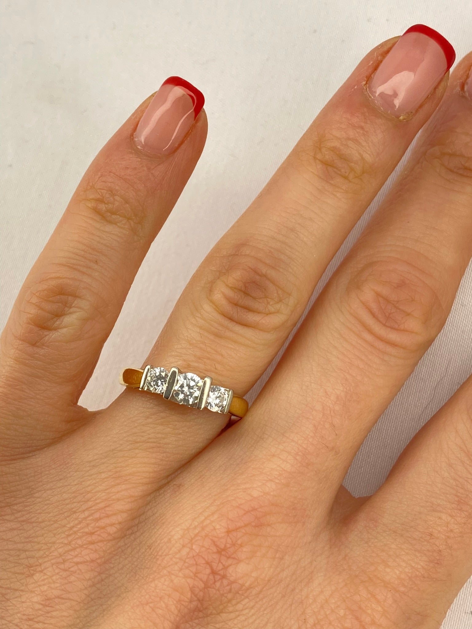 0.50ct Diamond Three Stone Bar Set Ring – 18K Yellow & White Gold – G-H VS/SI – Size K 1/2